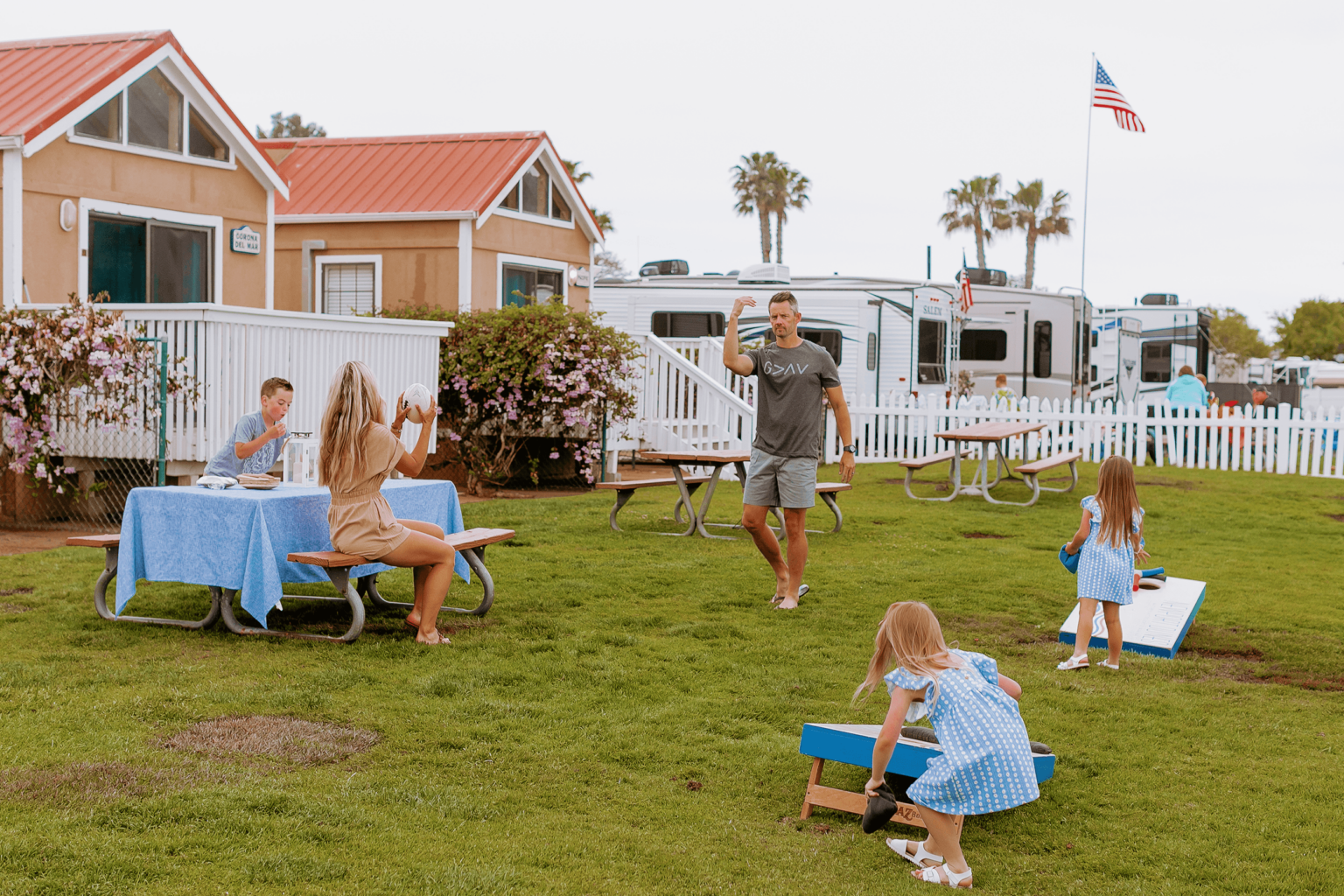 beach accommodations newport dunes