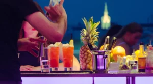 luau bar