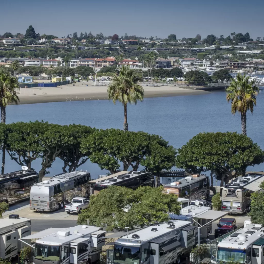 waterfront rv resort for camping by the beach